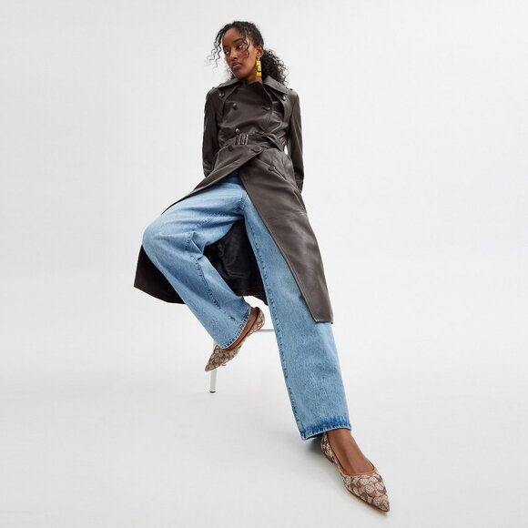 Daphne Flat In Crystal Signature Jacquard - Picture 8 of 10